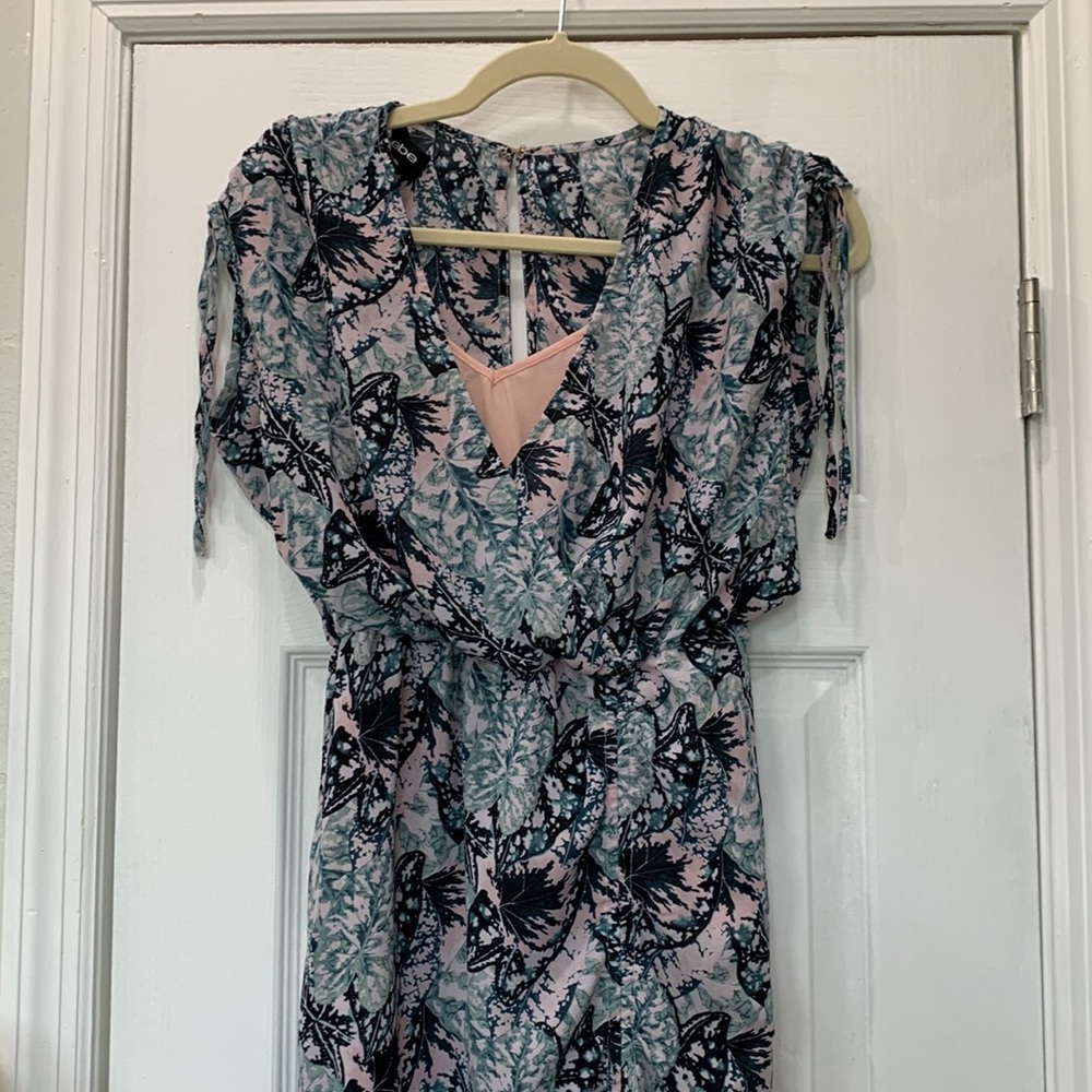 Bebe dress